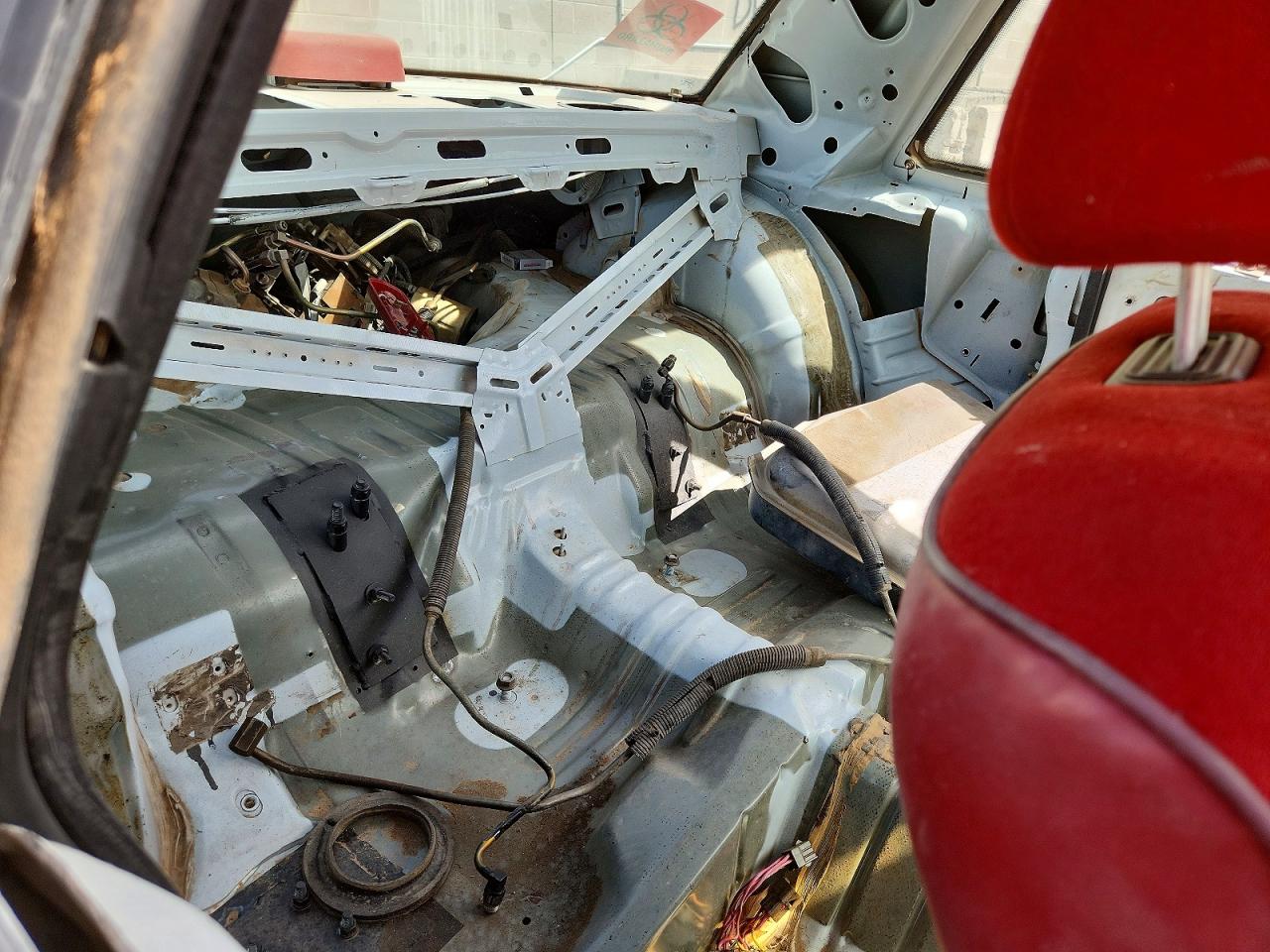 FORD MUSTANG 1991 — 11