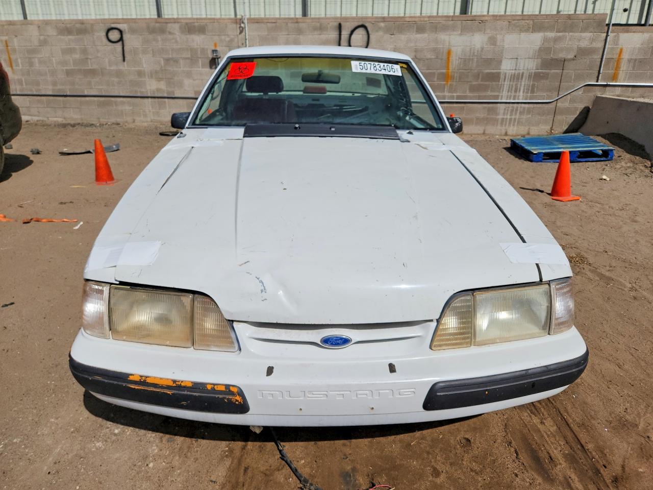 FORD MUSTANG 1991 — 6