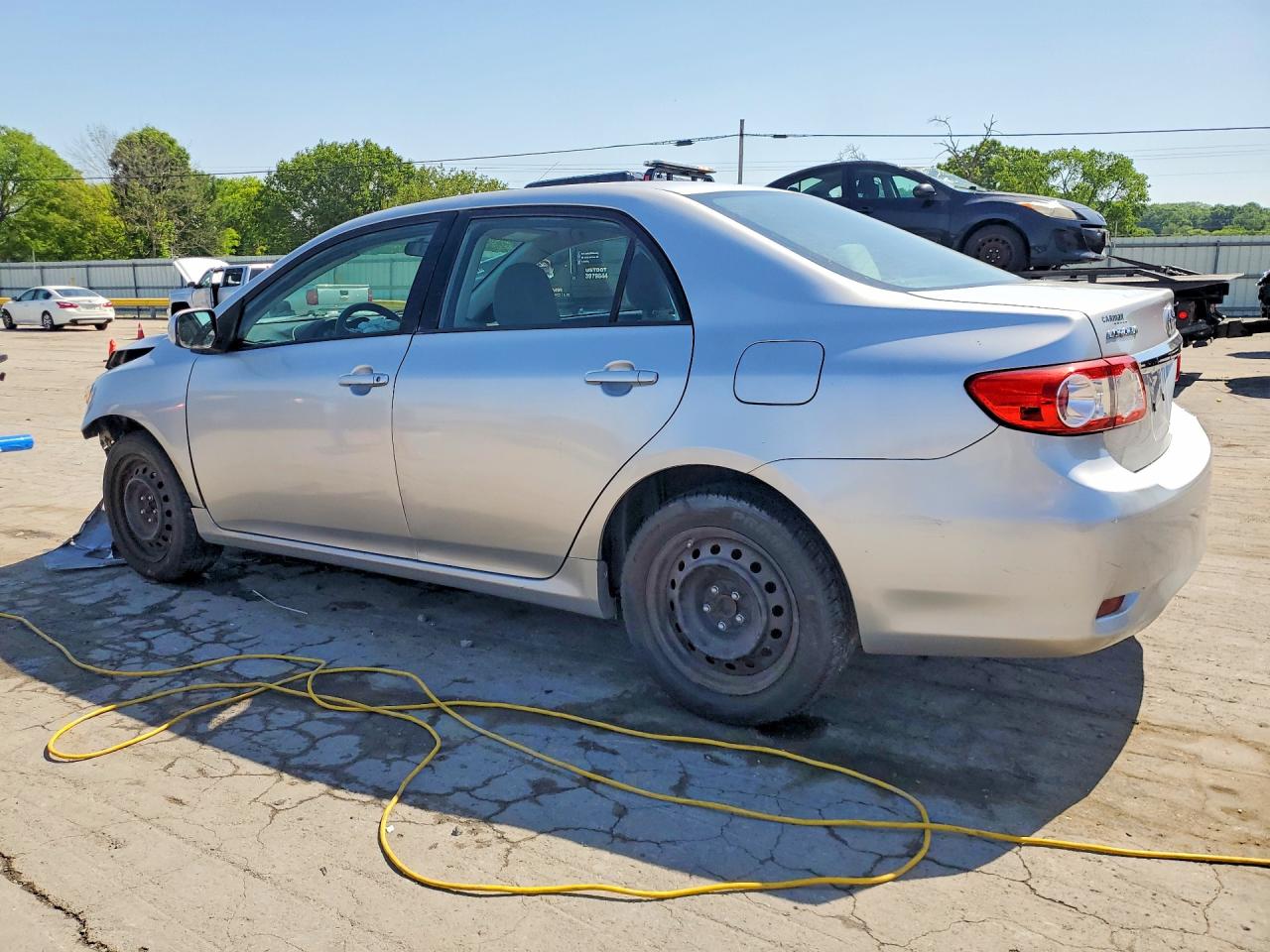 TOYOTA COROLLA 2013 — 3