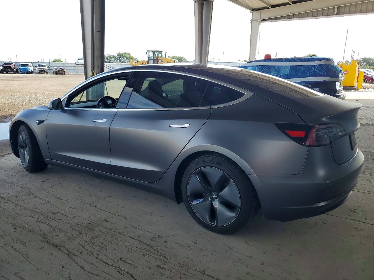 TESLA MODEL 3 2019 — 3