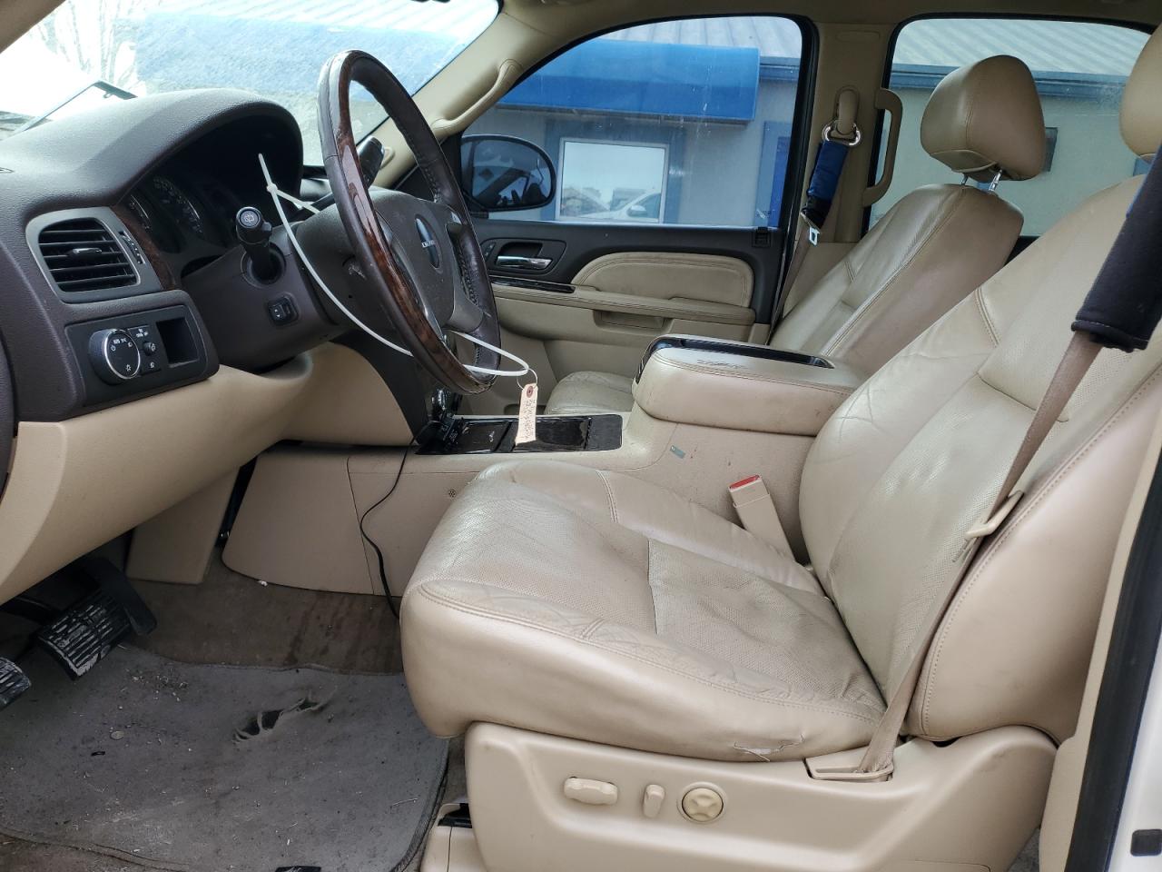 GMC YUKON 2010 — 8