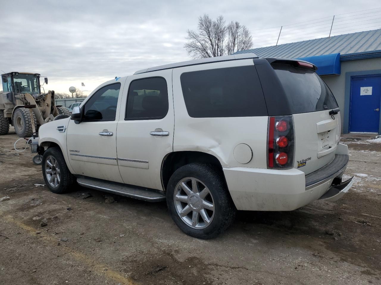 GMC YUKON 2010 — 3