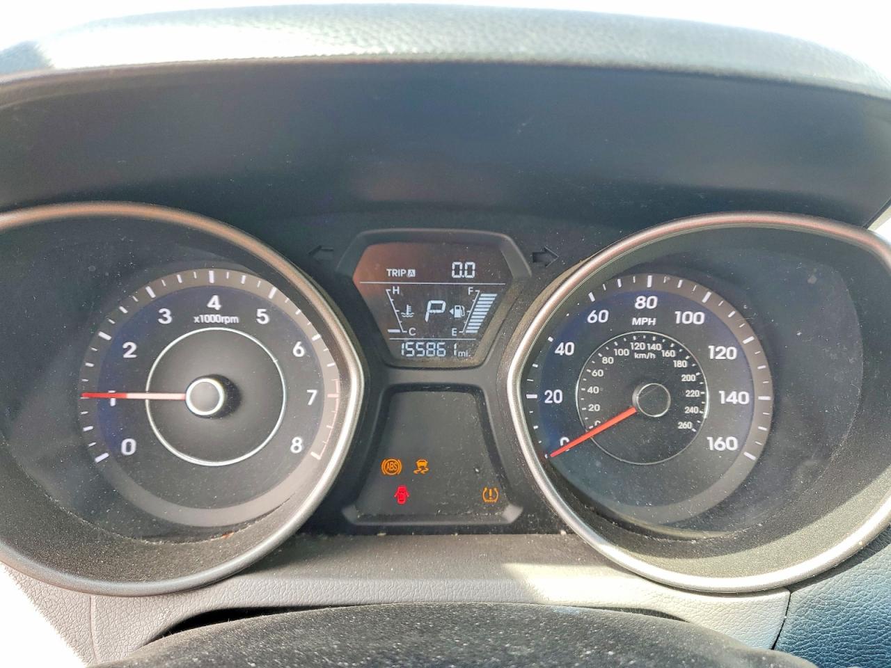 HYUNDAI ELANTRA 2015 — 10