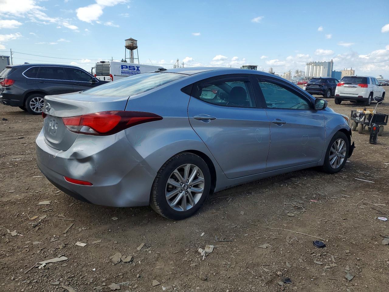HYUNDAI ELANTRA 2015 — 4
