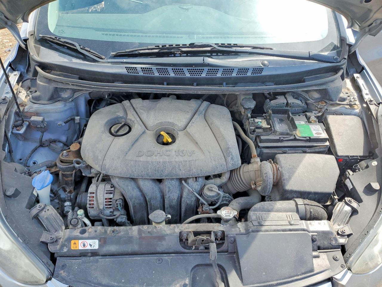 HYUNDAI ELANTRA 2015 — 12