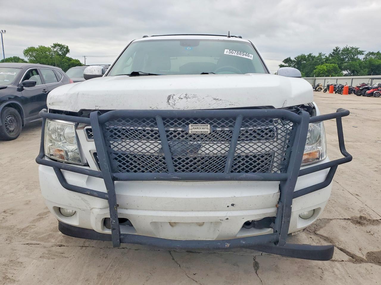 CHEVROLET AVALANCHE 2009 — 6