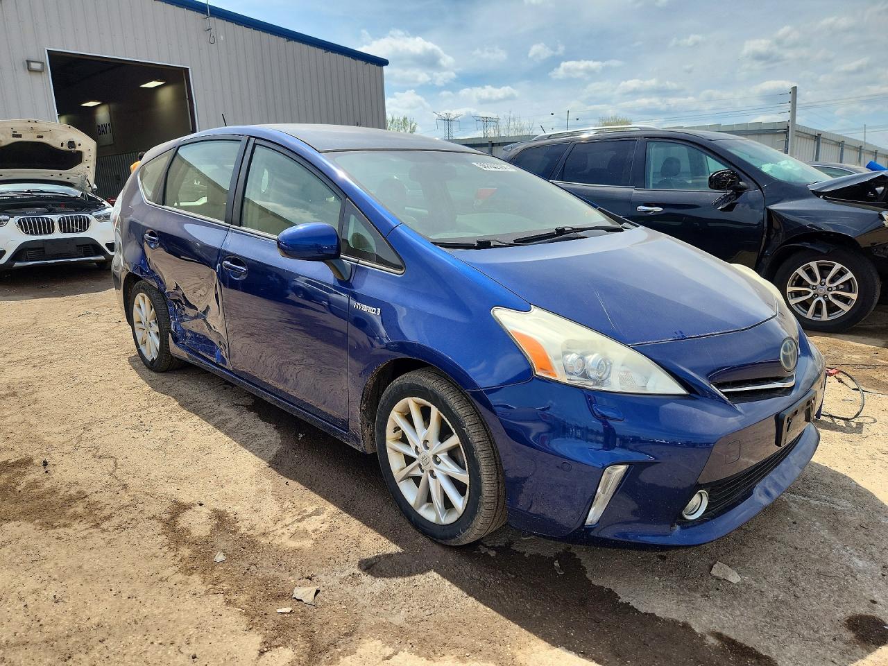 TOYOTA PRIUS V 2012 — 5
