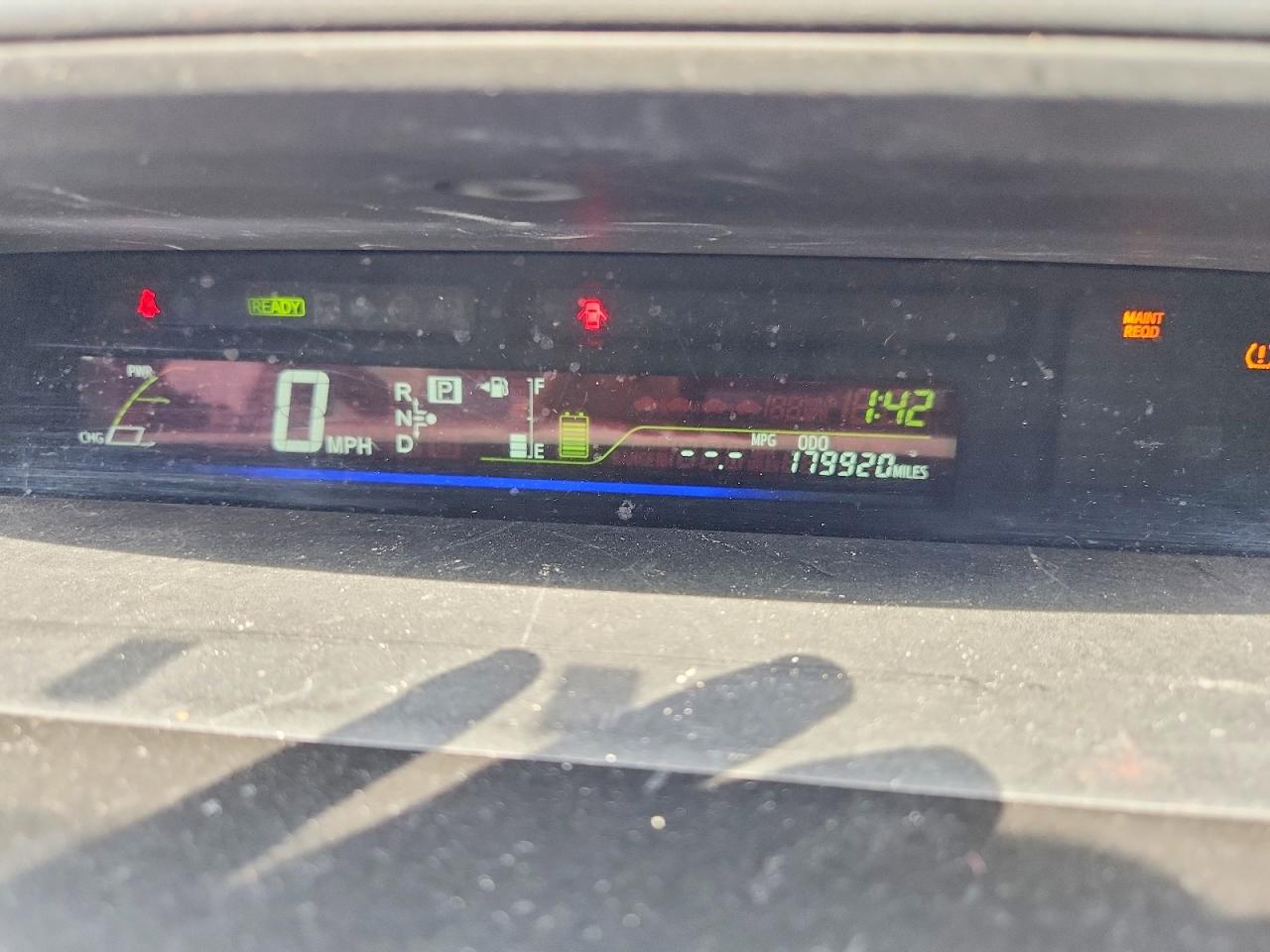 TOYOTA PRIUS V 2012 — 10