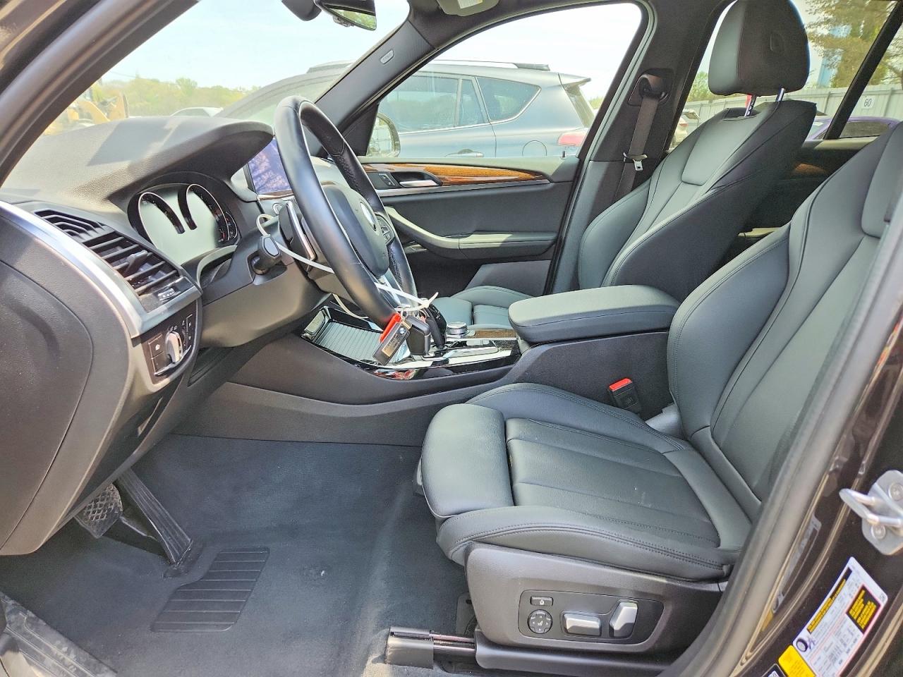 BMW X3 2020 — 8