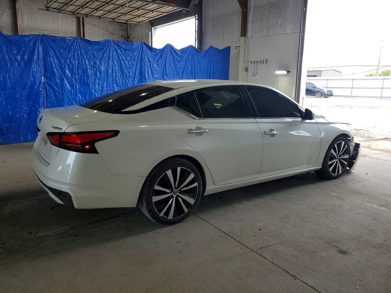 NISSAN ALTIMA 2019 — 4