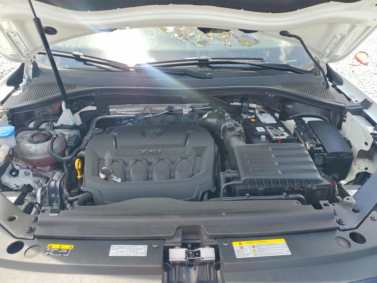 VOLKSWAGEN TIGUAN 2023 — 12