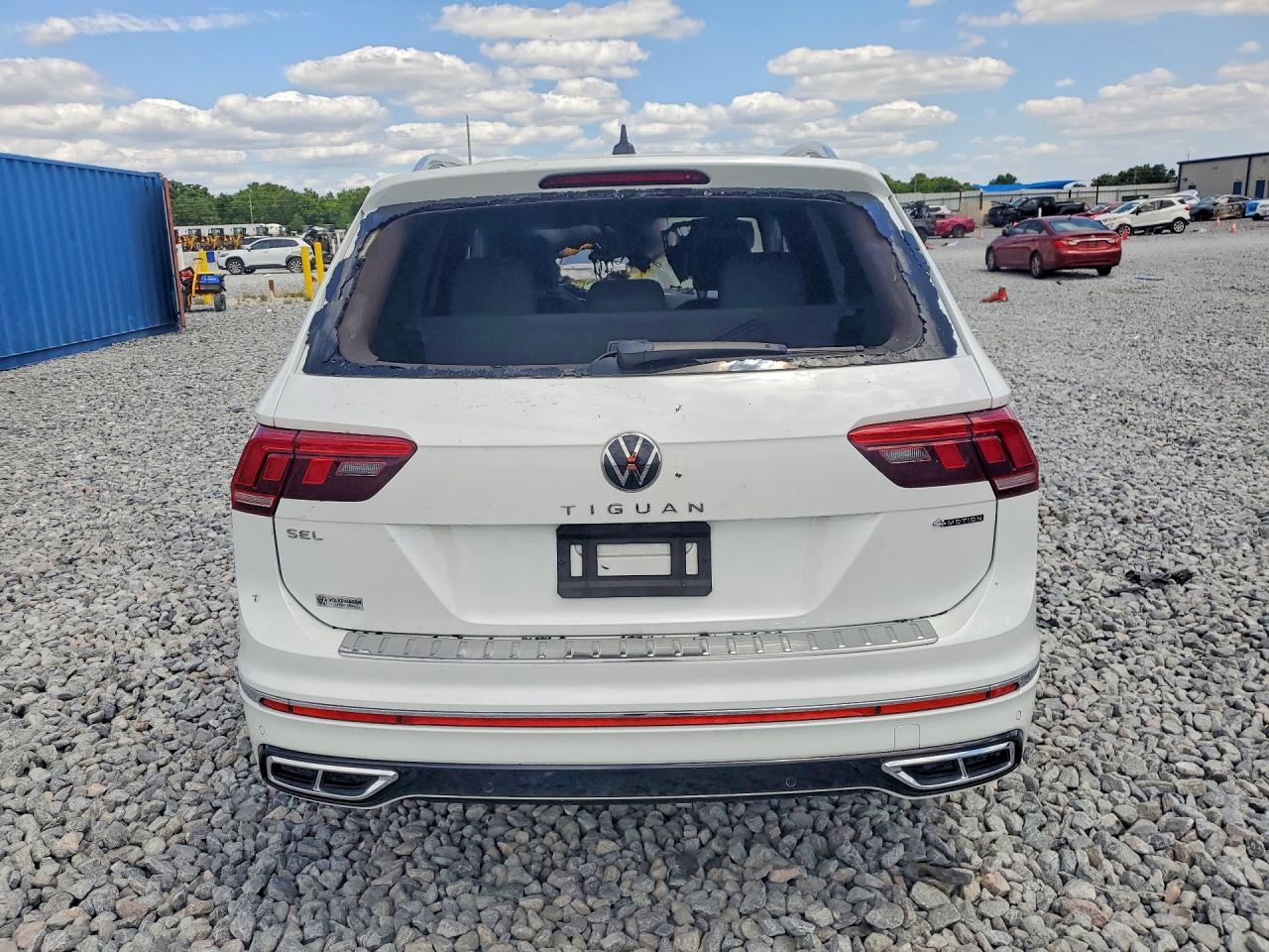 VOLKSWAGEN TIGUAN 2023 — 7