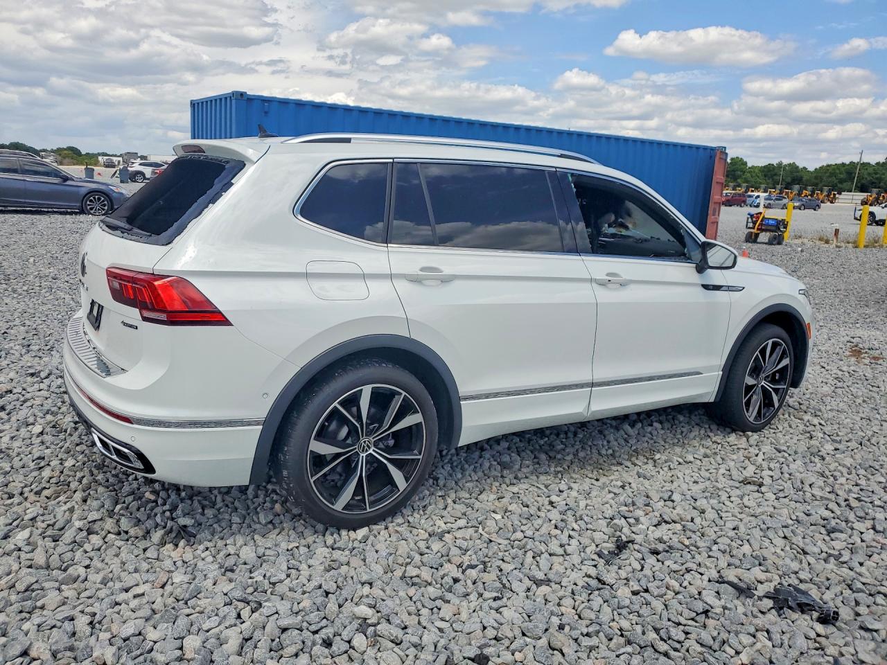 VOLKSWAGEN TIGUAN 2023 — 4