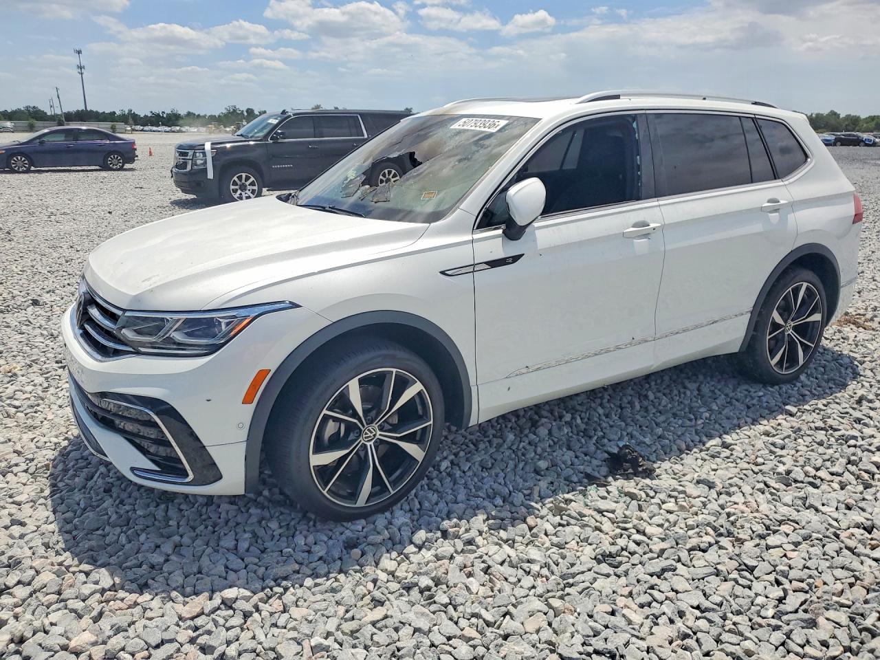 VOLKSWAGEN TIGUAN 2023 — 2