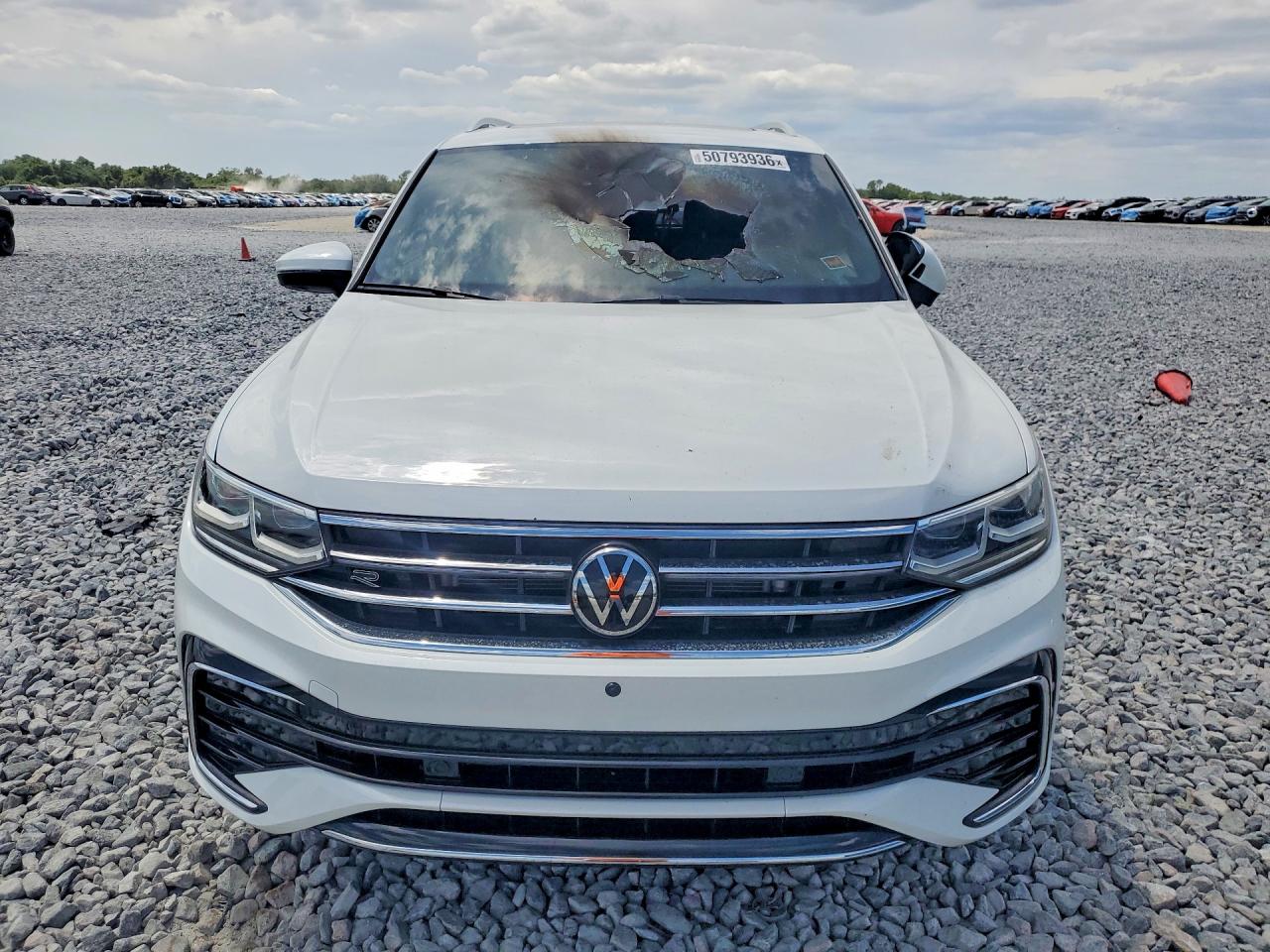 VOLKSWAGEN TIGUAN 2023 — 6