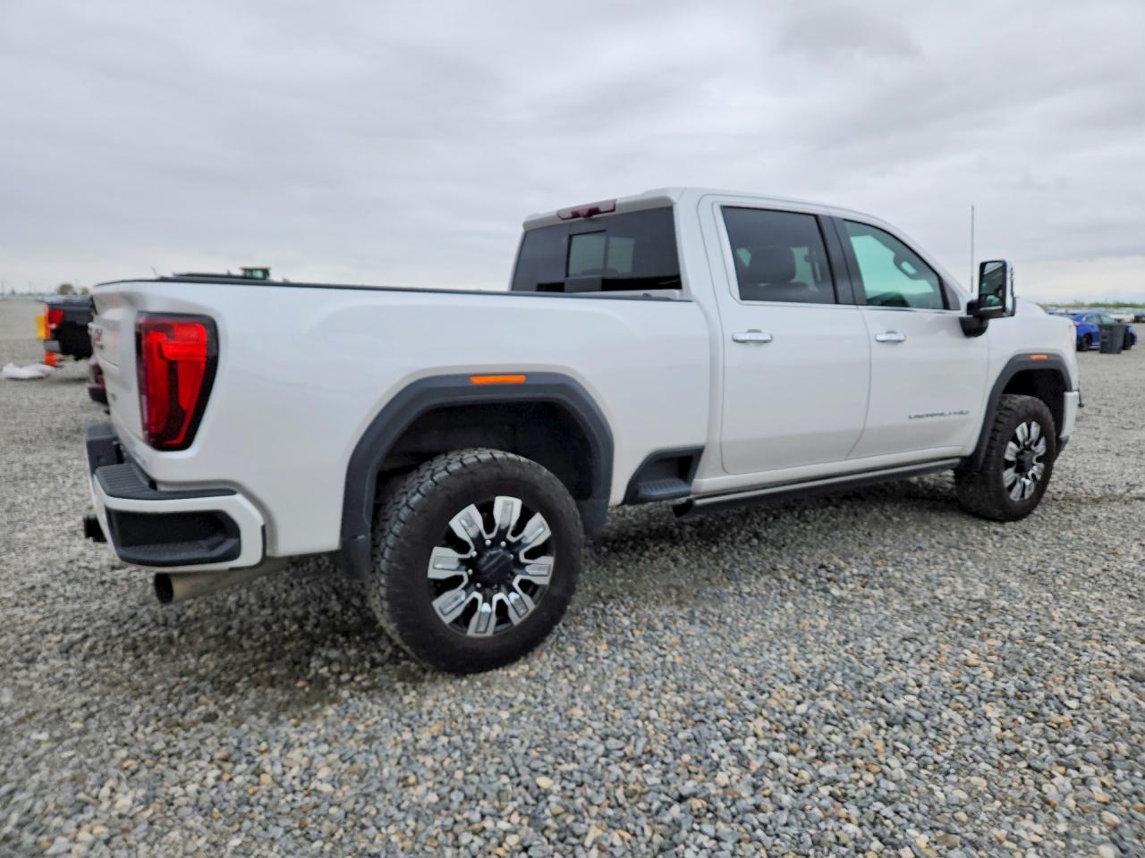 GMC SIERRA 2023 — 4