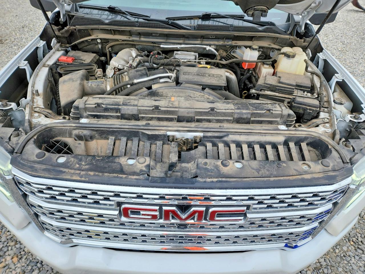 GMC SIERRA 2023 — 12