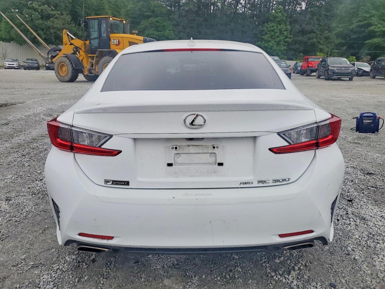 LEXUS RC 2017 — 7