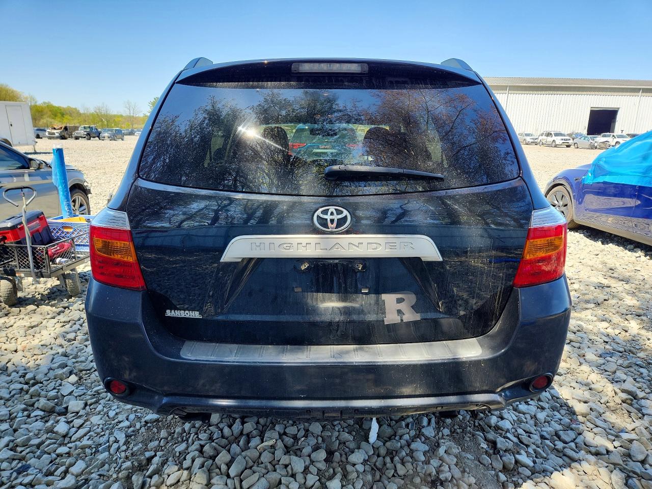 TOYOTA HIGHLANDER 2010 — 7