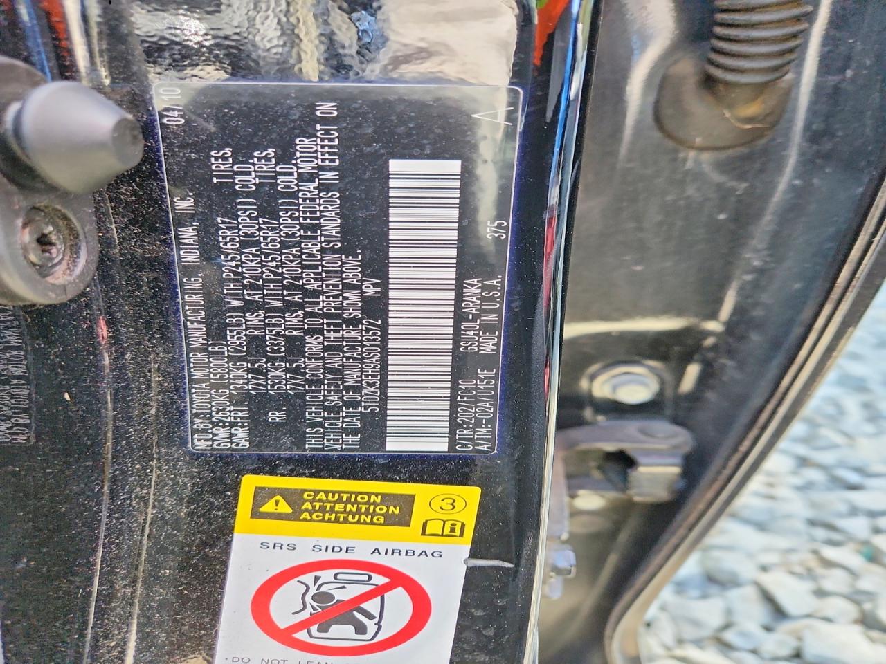 TOYOTA HIGHLANDER 2010 — 14