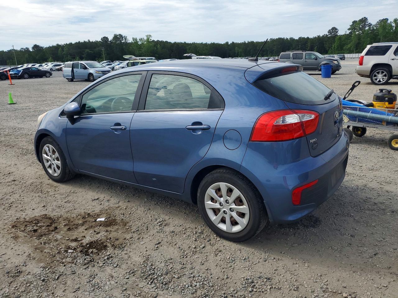 KIA RIO 2016 — 3