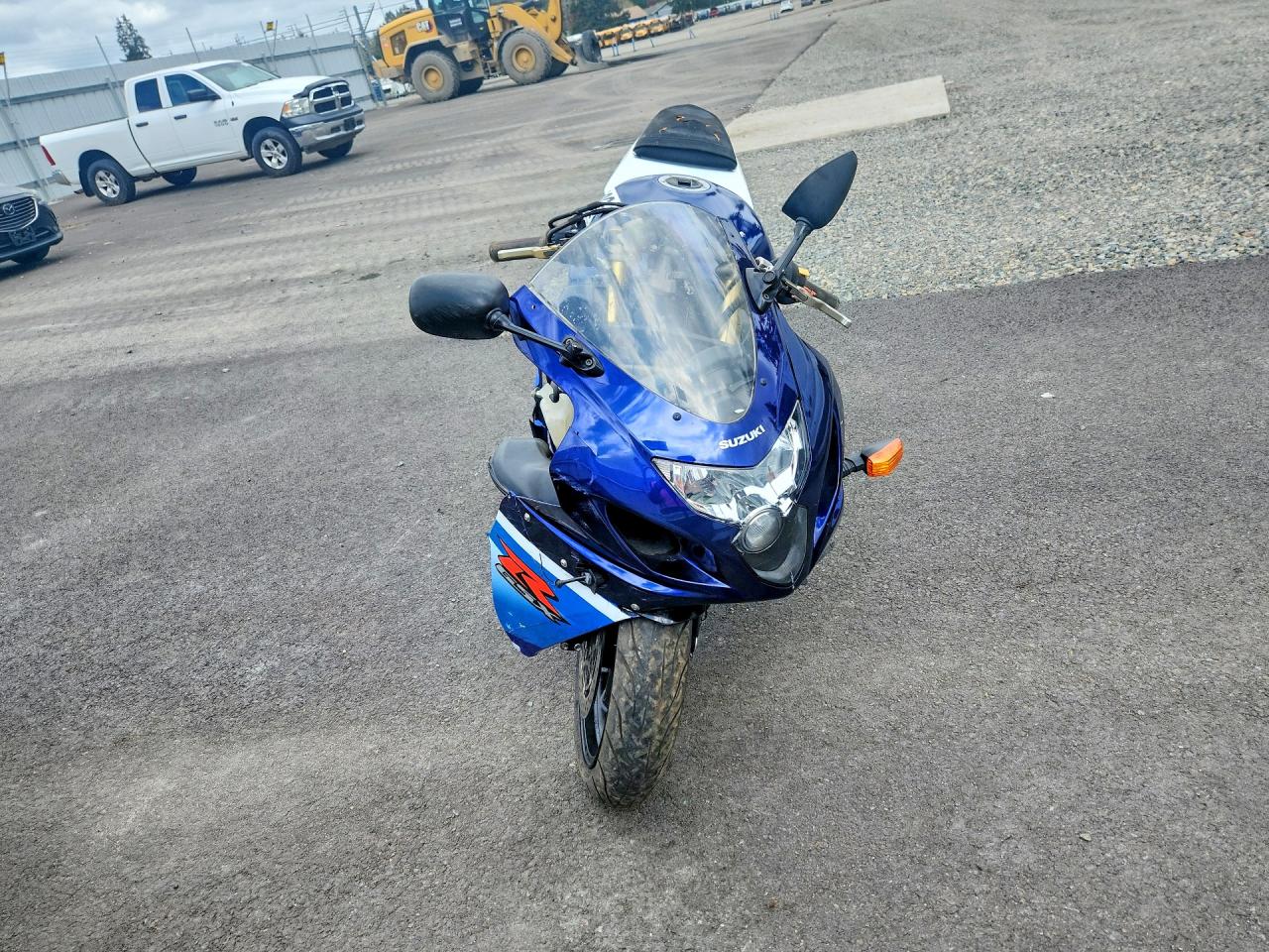 SUZUKI GSX-R600 2005 — 3