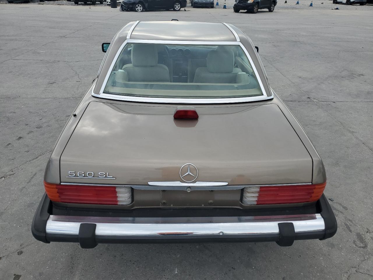 MERCEDES-BENZ 560 1987 — 11