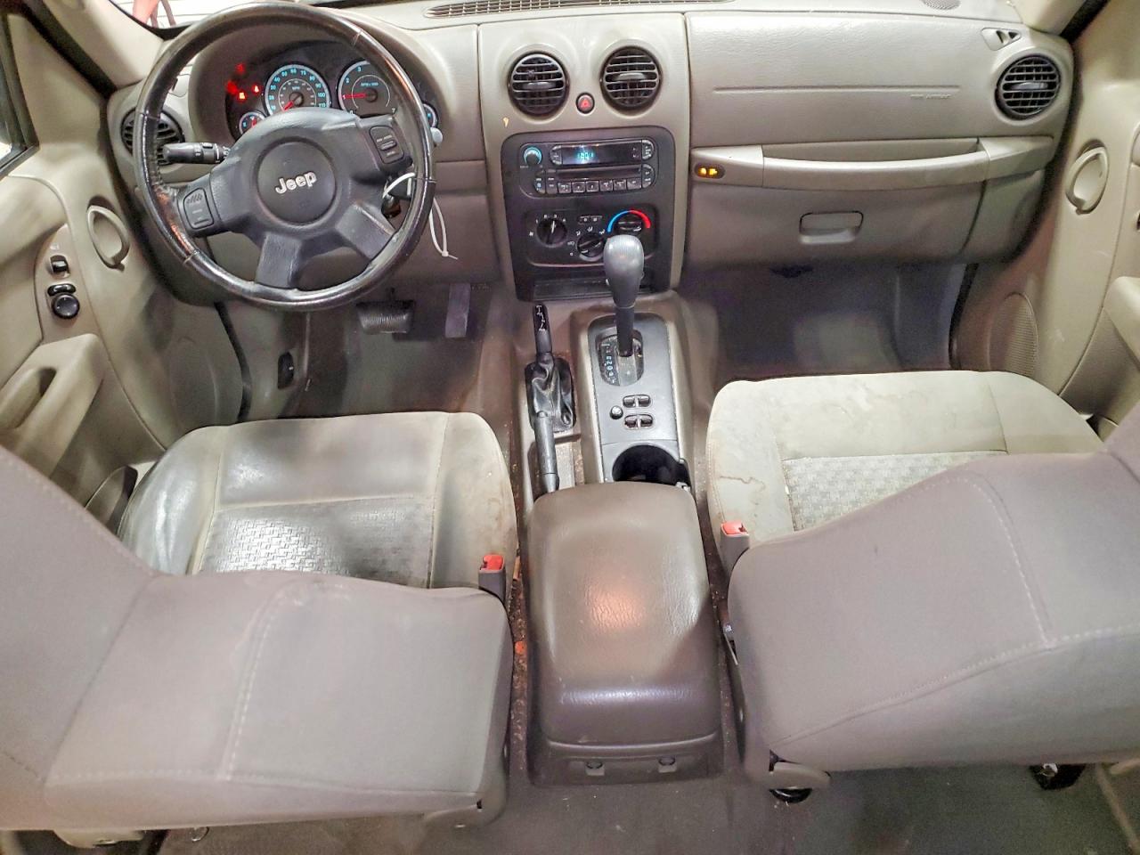 JEEP LIBERTY 2006 — 9