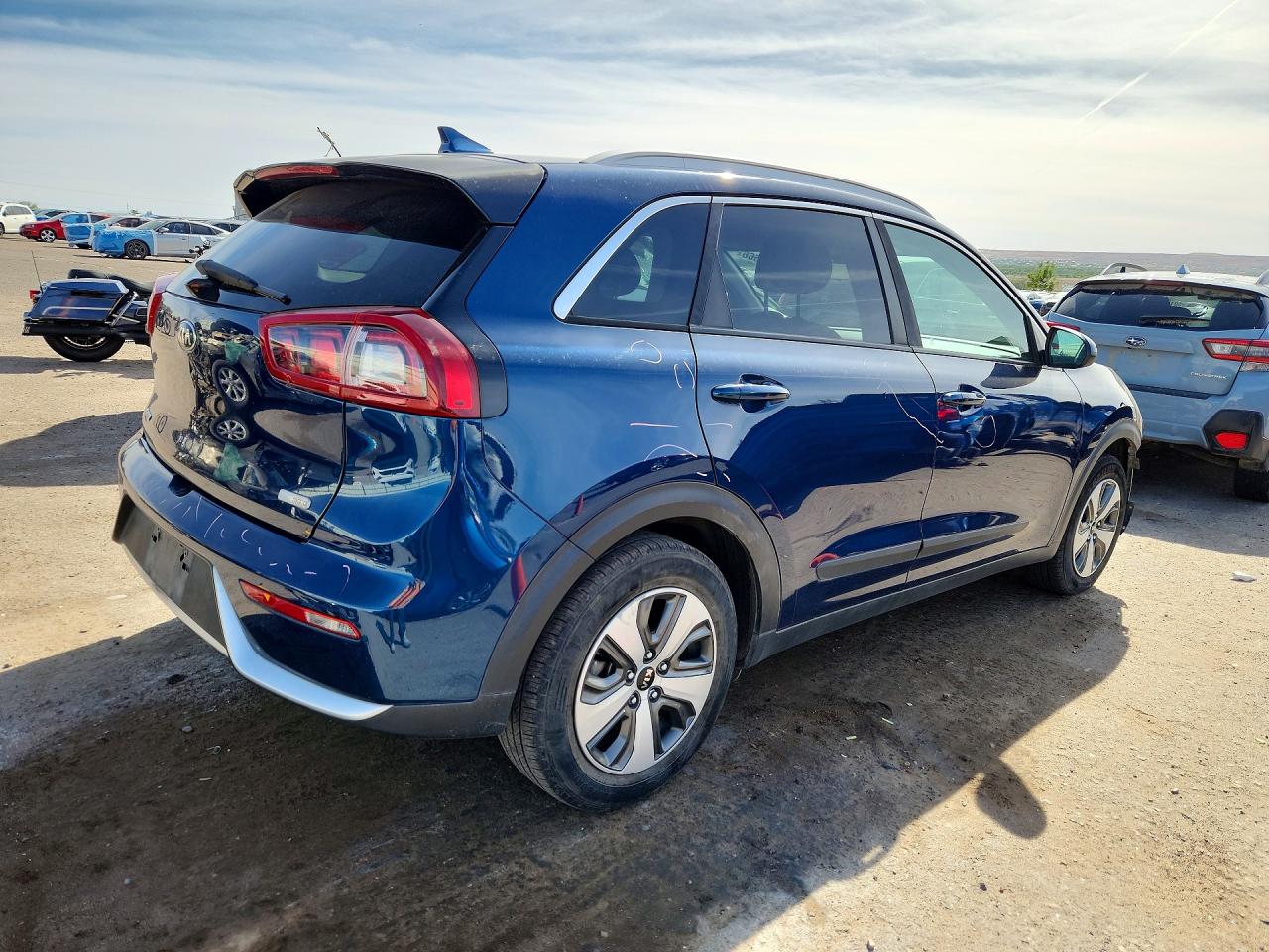 KIA NIRO 2018 — 4