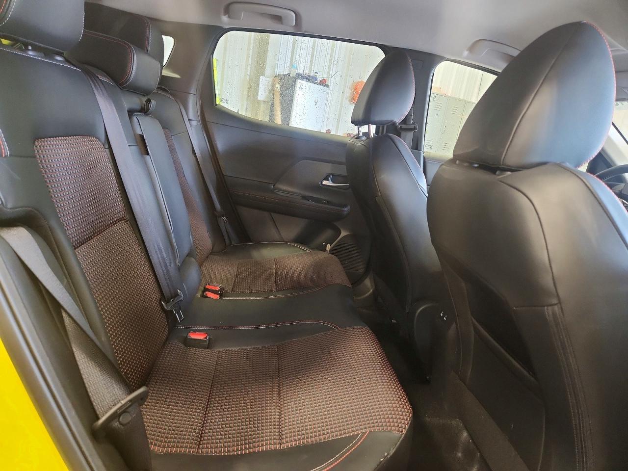 NISSAN KICKS 2025 — 12