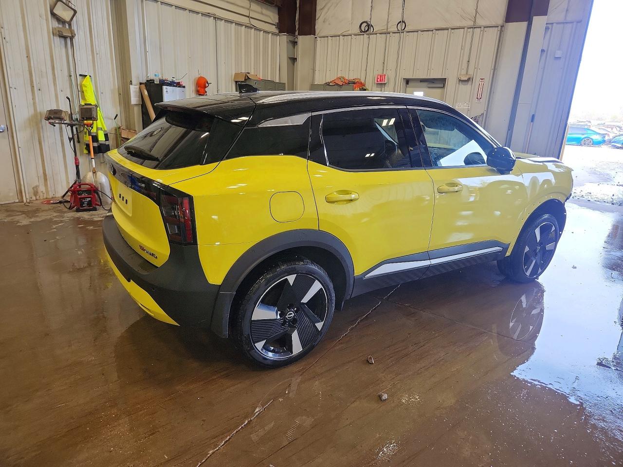 NISSAN KICKS 2025 — 4