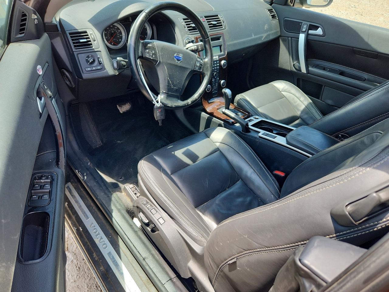 VOLVO C70 2012 — 9