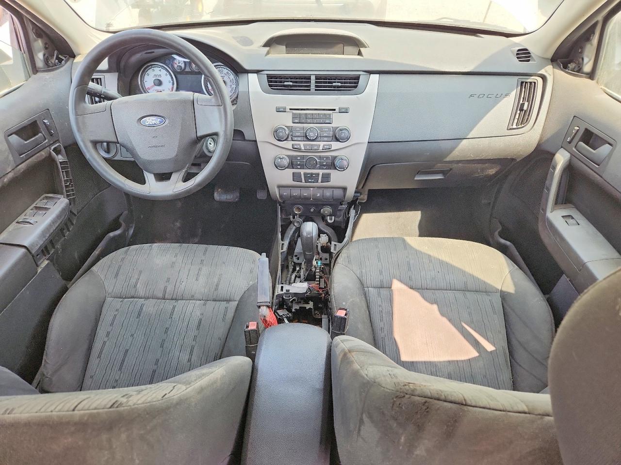 FORD FOCUS 2008 — 9
