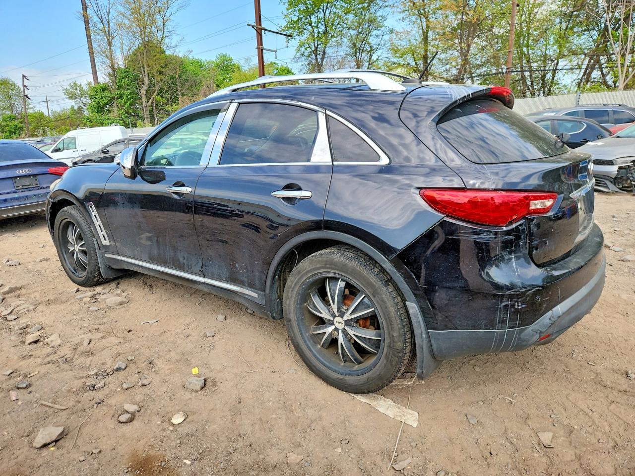 INFINITI FX35 2011 — 3