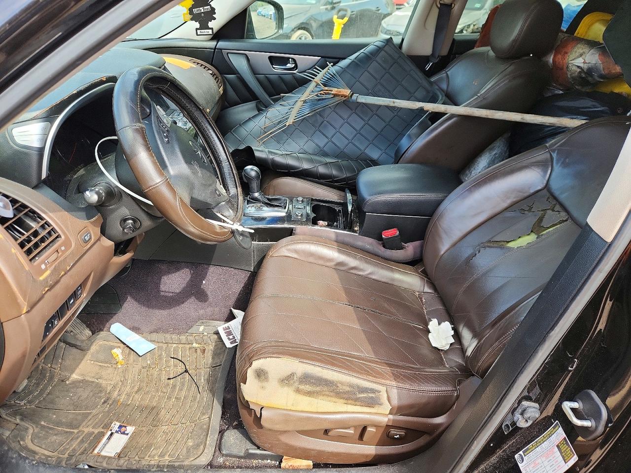 INFINITI FX35 2011 — 8
