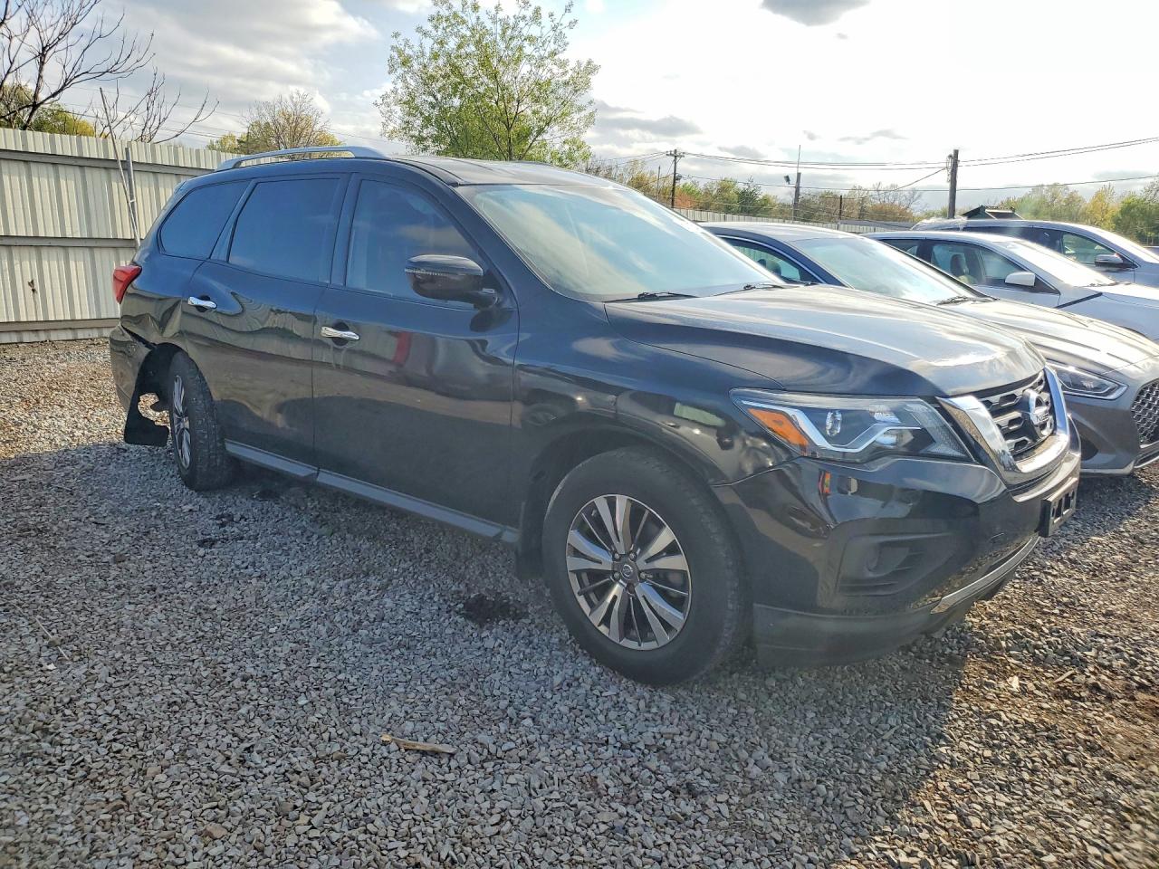 NISSAN PATHFINDER 2019 — 5