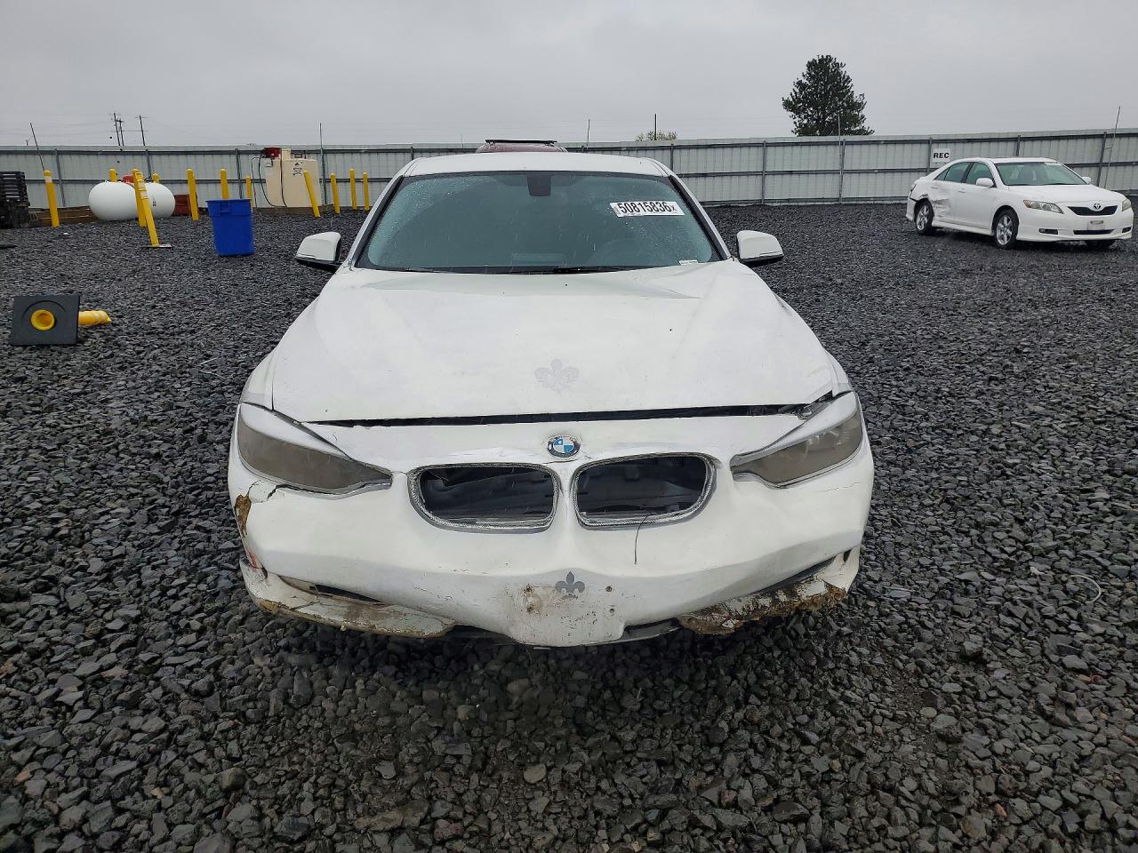 BMW 320 2014 — 6