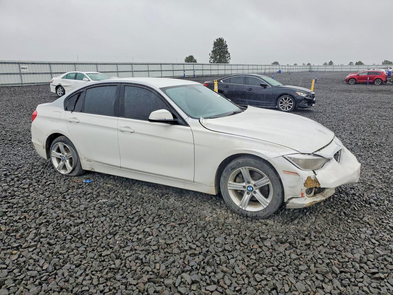BMW 320 2014 — 5