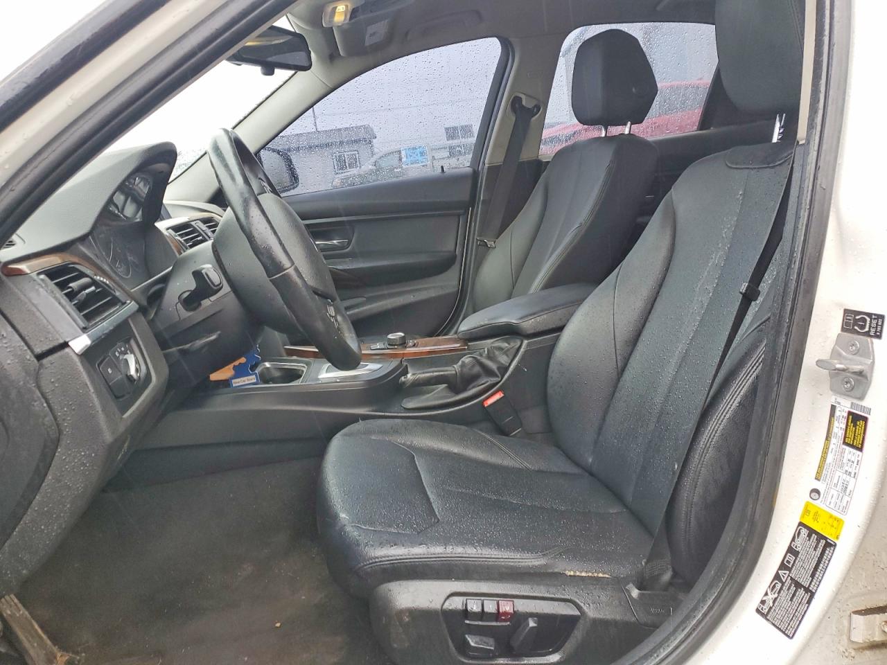 BMW 320 2014 — 8