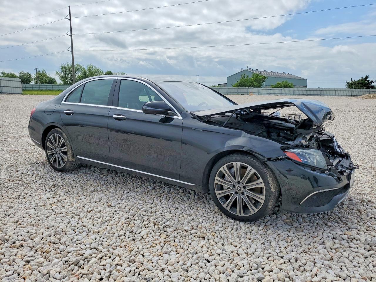 MERCEDES-BENZ E 2019 — 5