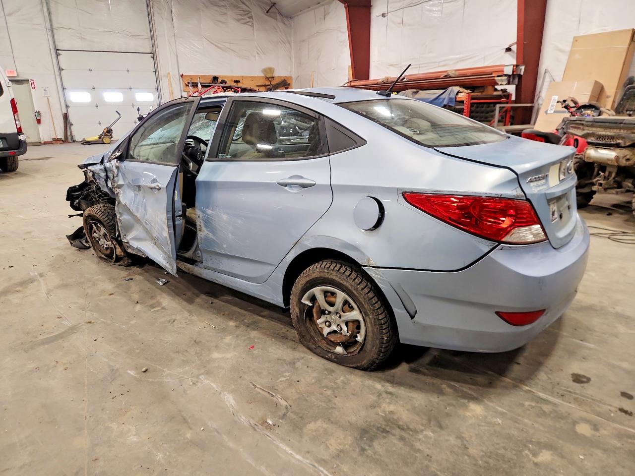 HYUNDAI ACCENT 2014 — 3