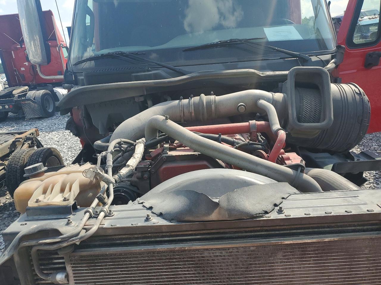 INTERNATIONAL PROSTAR 2017 — 8