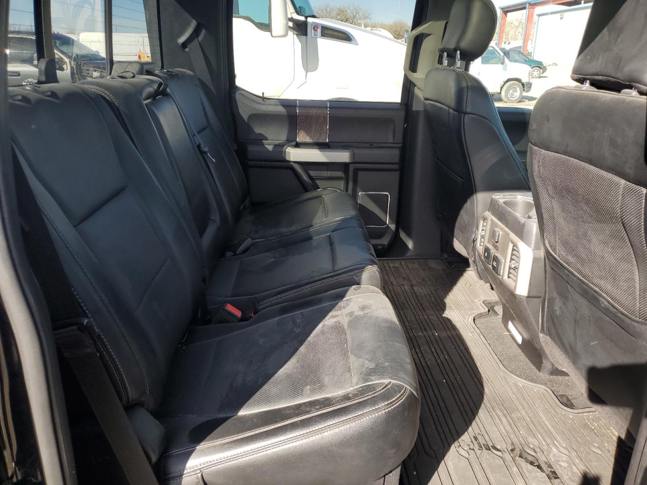 FORD F450 2018 — 12