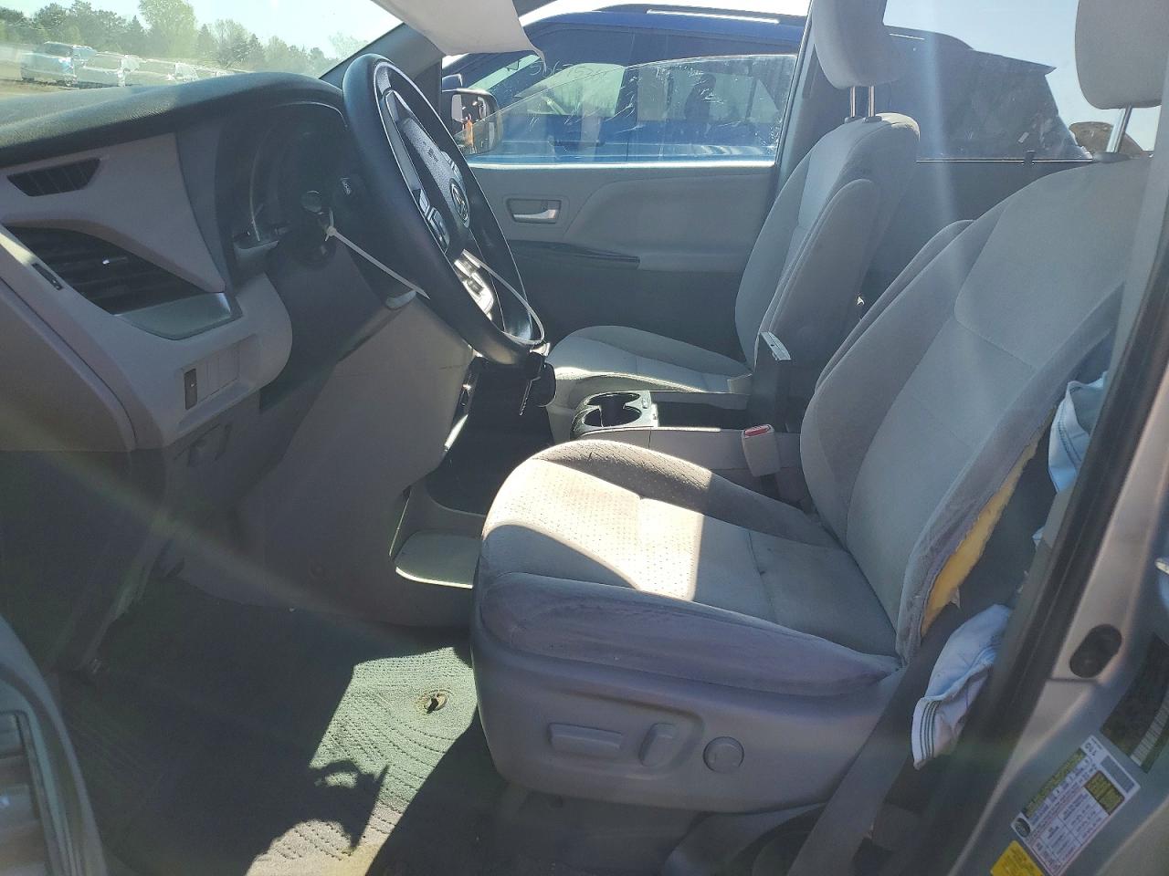 TOYOTA SIENNA 2020 — 8