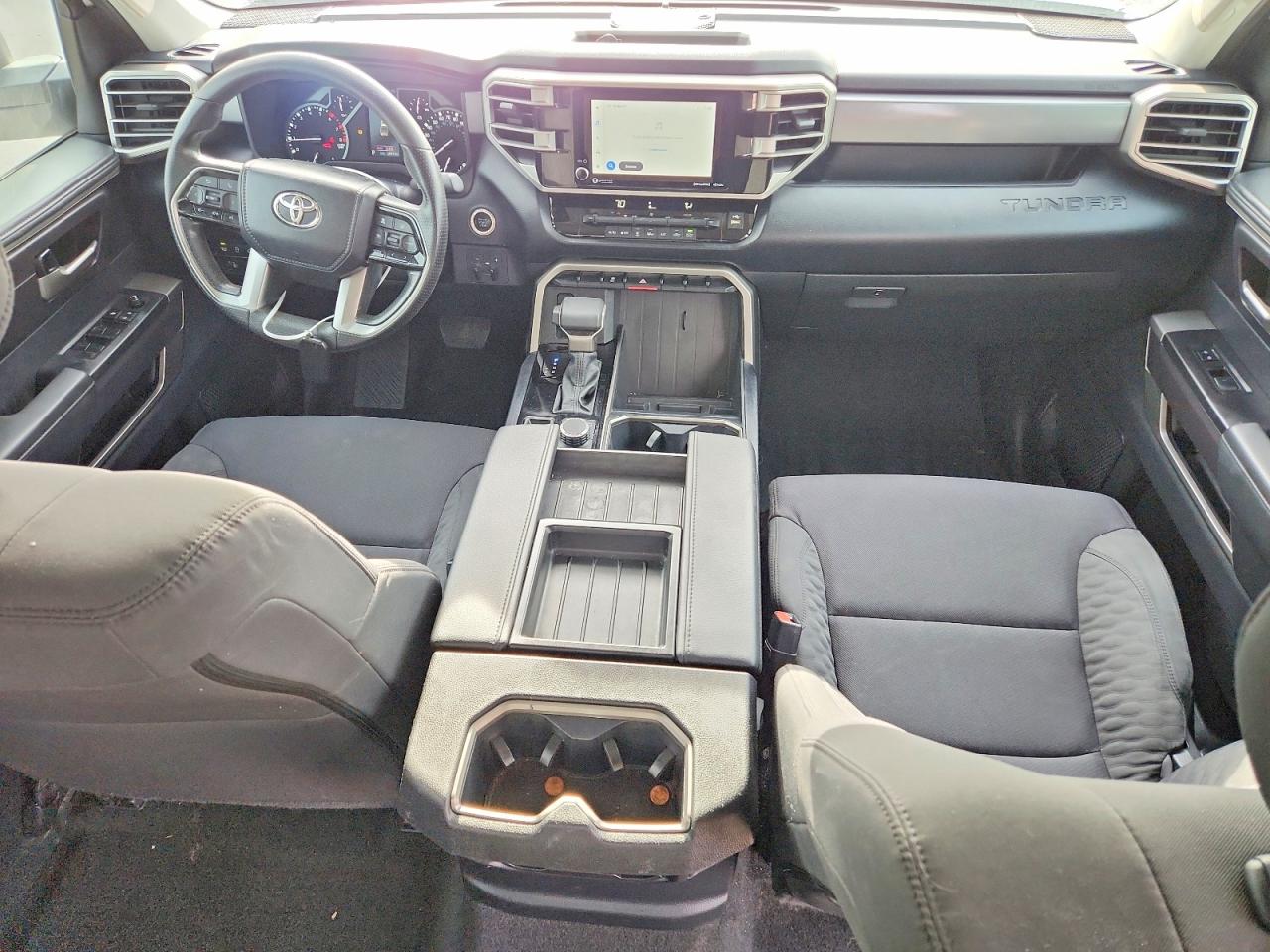 TOYOTA TUNDRA 2023 — 9
