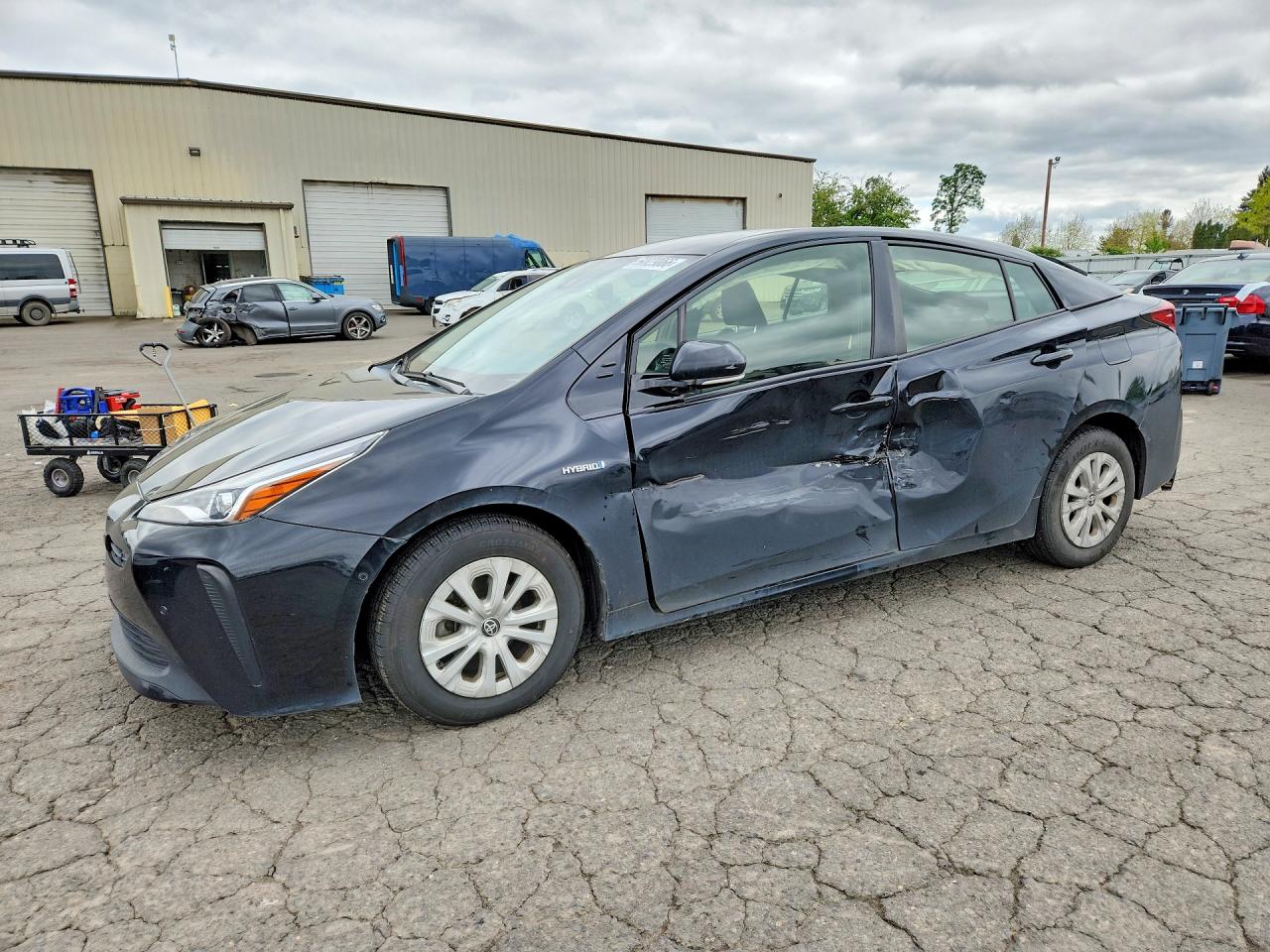 TOYOTA PRIUS 2019 — 2