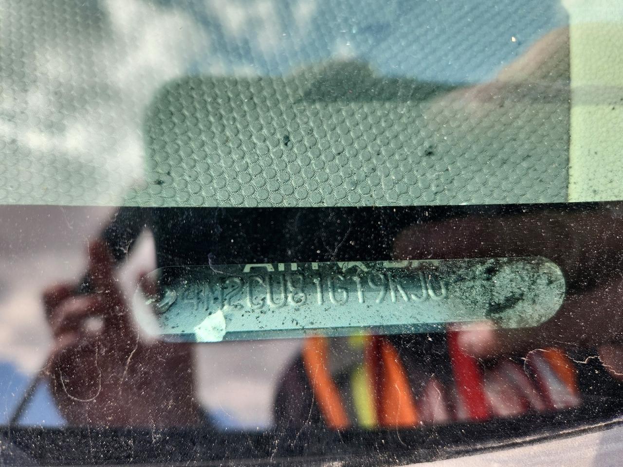 MERCURY MARINER 2009 — 14