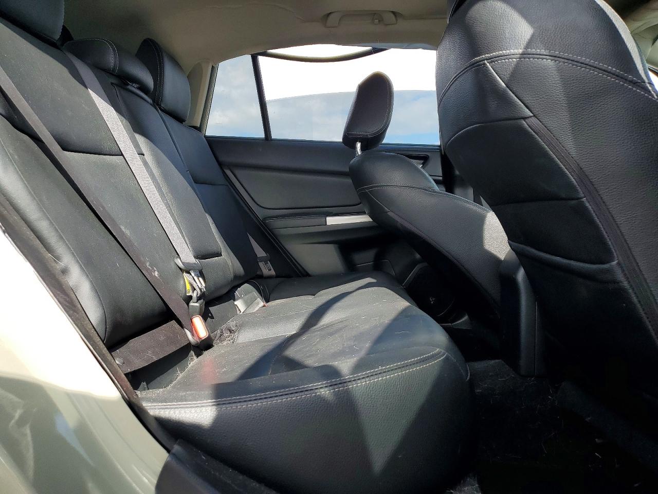 SUBARU XV CROSSTREK 2015 — 11