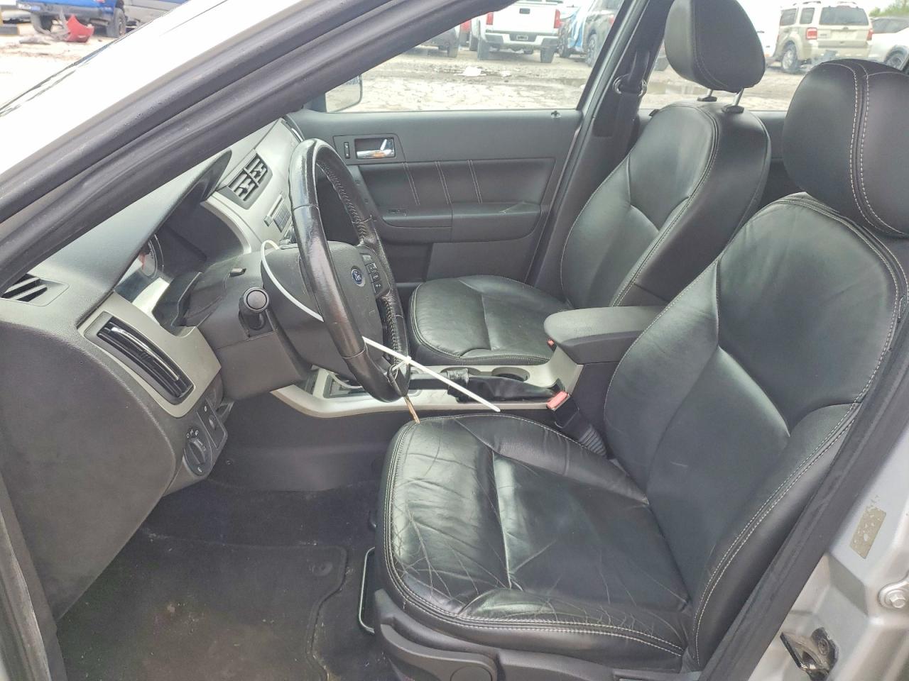 FORD FOCUS 2010 — 8