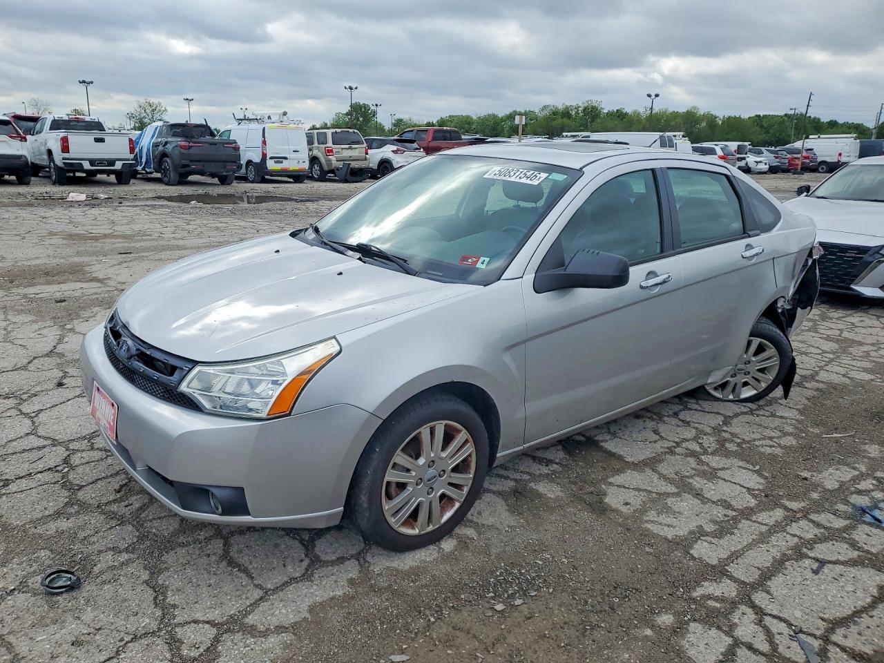 FORD FOCUS 2010 — 2